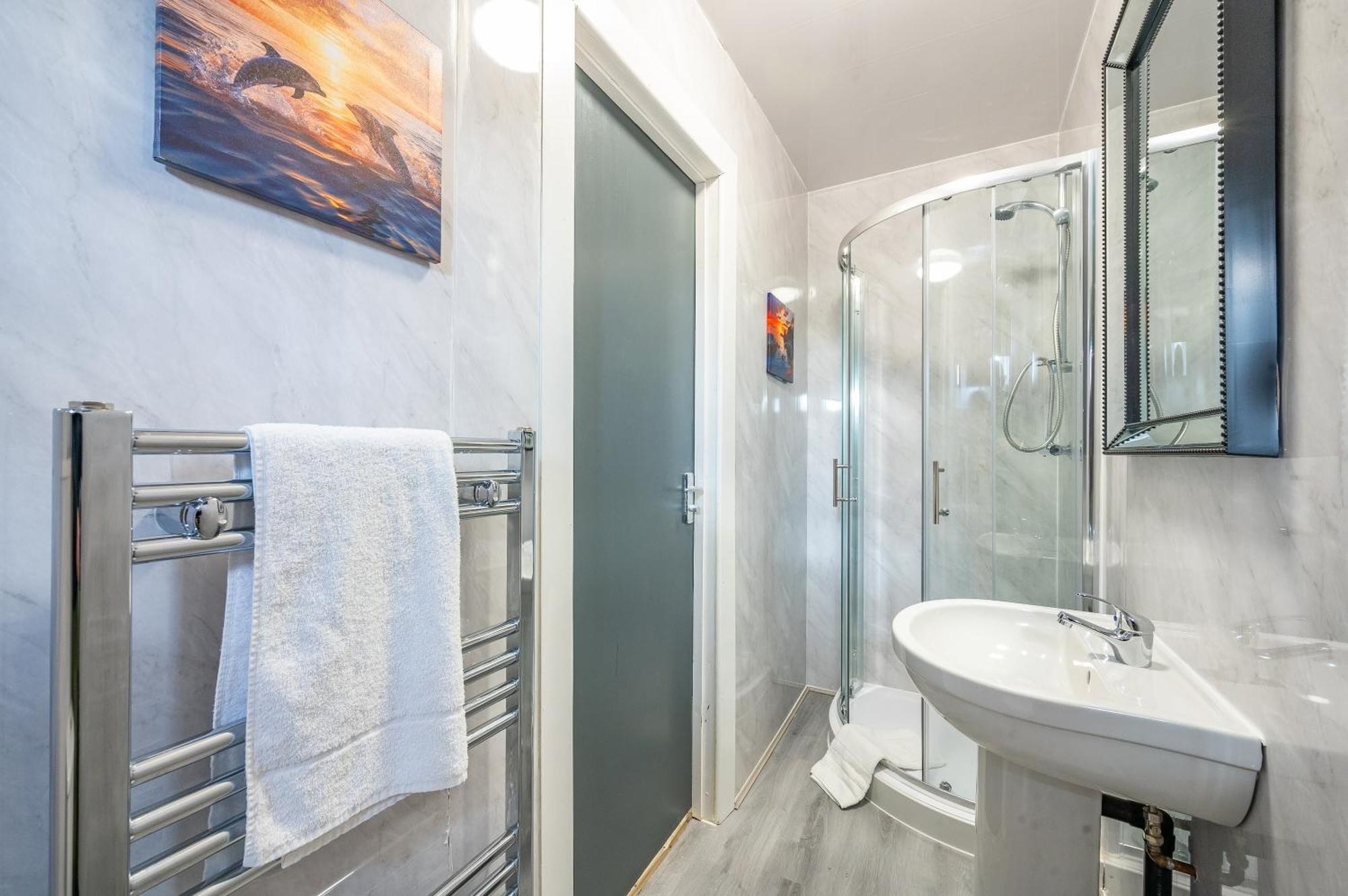 *Rc246*For Your Relaxed & Cosy Stay + Free Parking Leeds  Kültér fotó