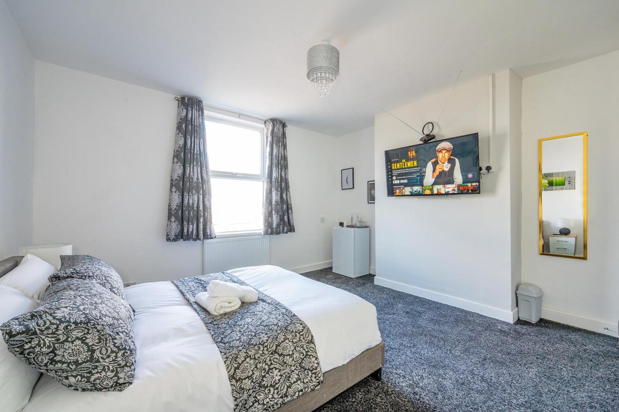 *Rc246*For Your Relaxed & Cosy Stay + Free Parking Leeds  Kültér fotó